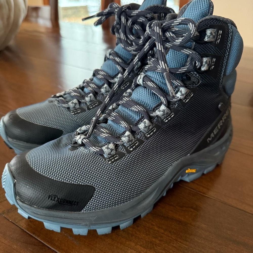 Merrell J90030 Thermo Chill Mid Waterproof Boots 7
